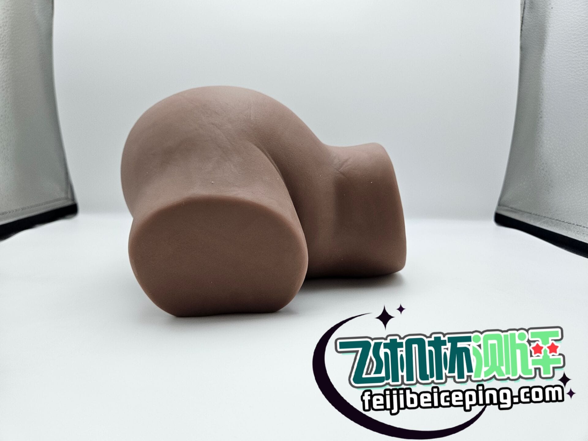 COC可可狼姬飞机杯测评